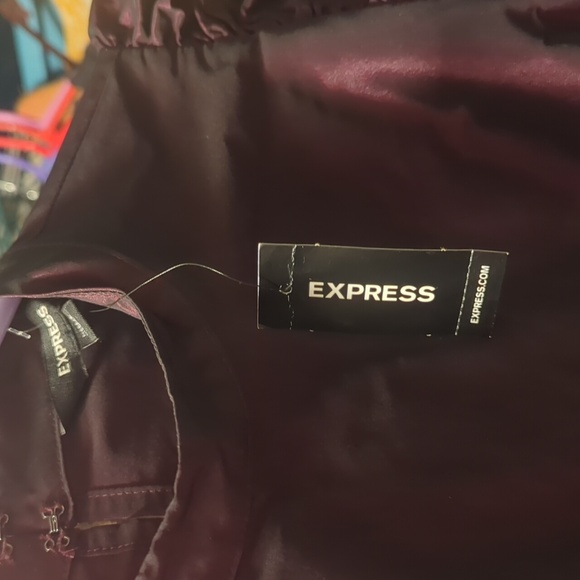 EXPRESS sz Small Fancy Blouse Puff Sleeves Shiny Metallic Mock Neck Burgundy NWT - Picture 10 of 10